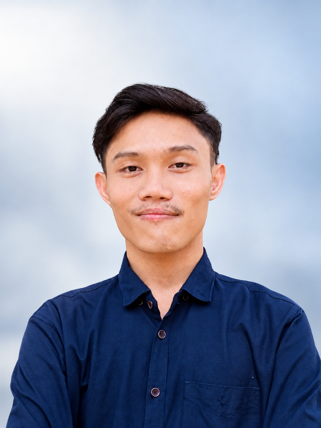 Professional portrait of Wawu Tri Ambodo